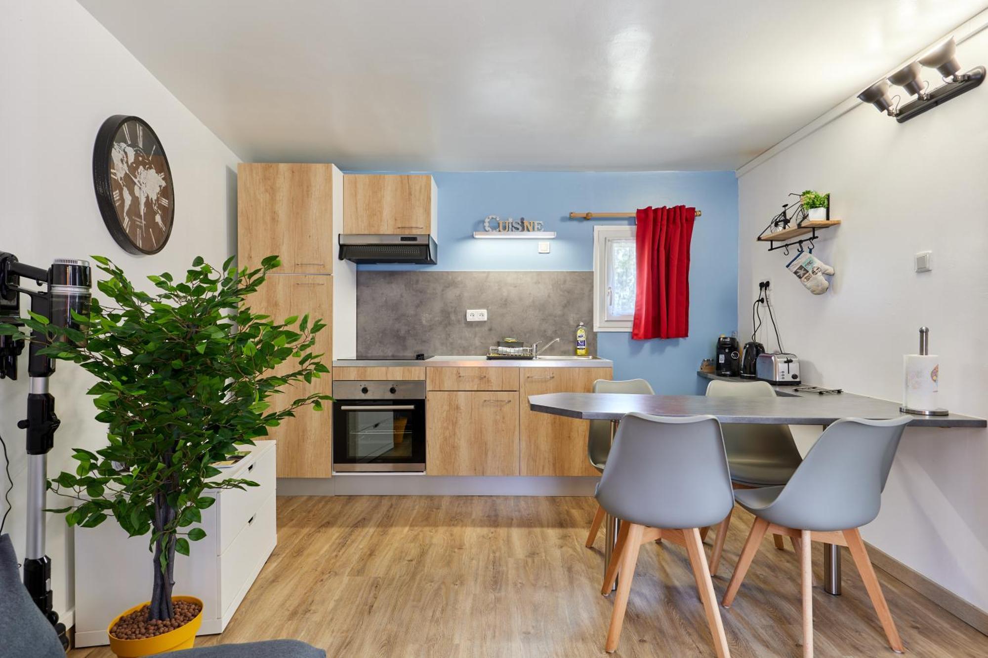 Apartamento Domaine Du Gros Chene - Terrasses Avec Jacuzzis Privatifs Ablon Exterior foto